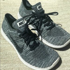 Nike free rn flyknit